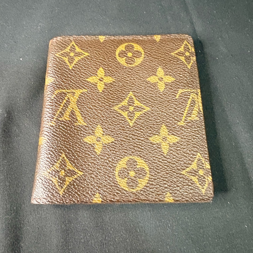 Louis Vuitton Brown And Gold Monogram Card Holder Louis Vuitton Brown And Gold Monogram Card Holder